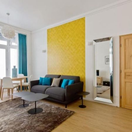Cozy 2 Bedroom Apartment In ปารีส ภายนอก รูปภาพ