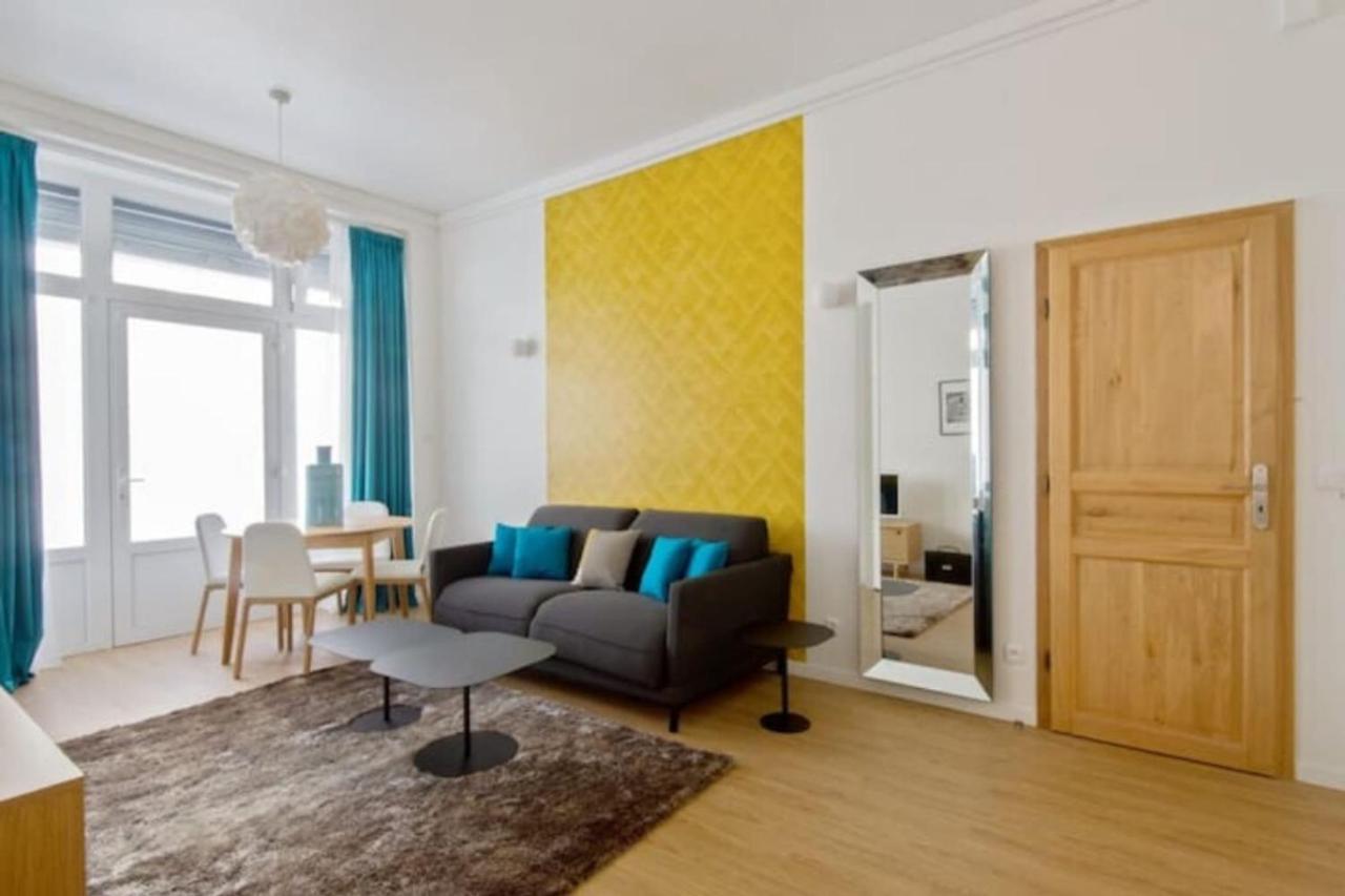Cozy 2 Bedroom Apartment In ปารีส ภายนอก รูปภาพ